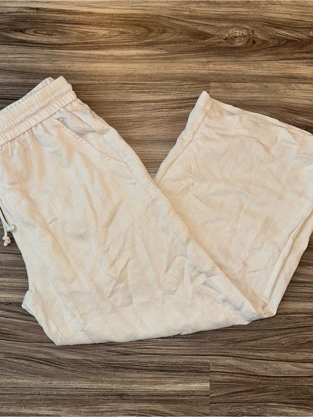 NWT HALARA Drawstring Cropped Pants